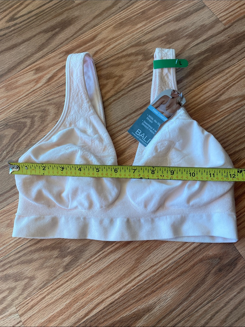 Bali Wireless Seamless Bra - NWT Champagne Large Intimates - Picture 7 of 9